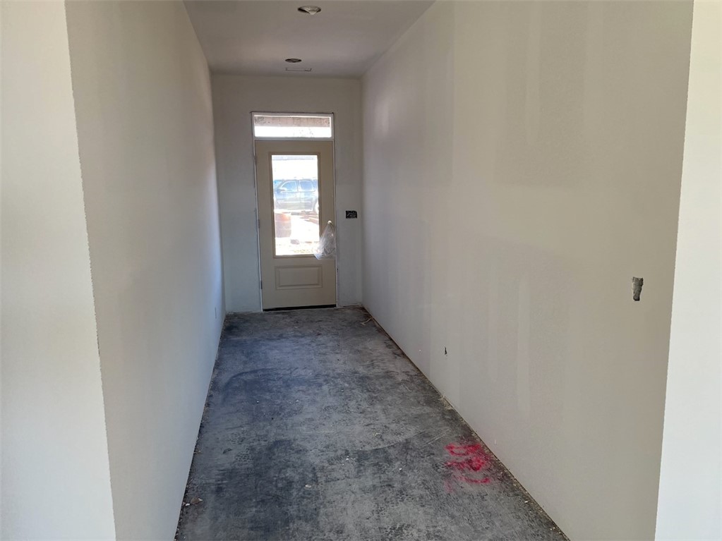 24-19-32 Highfill - Residential