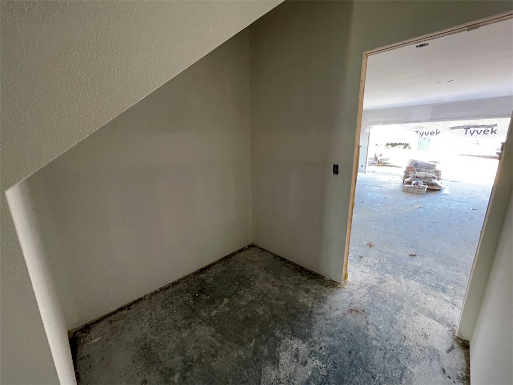 24-19-32 Highfill - Residential