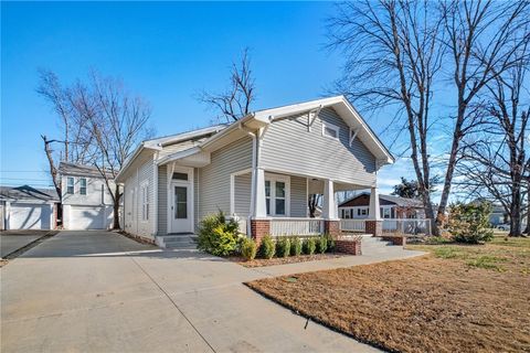 Photo of 615 N 3rd Street, Rogers, AR 72756 (MLS # 1331441)