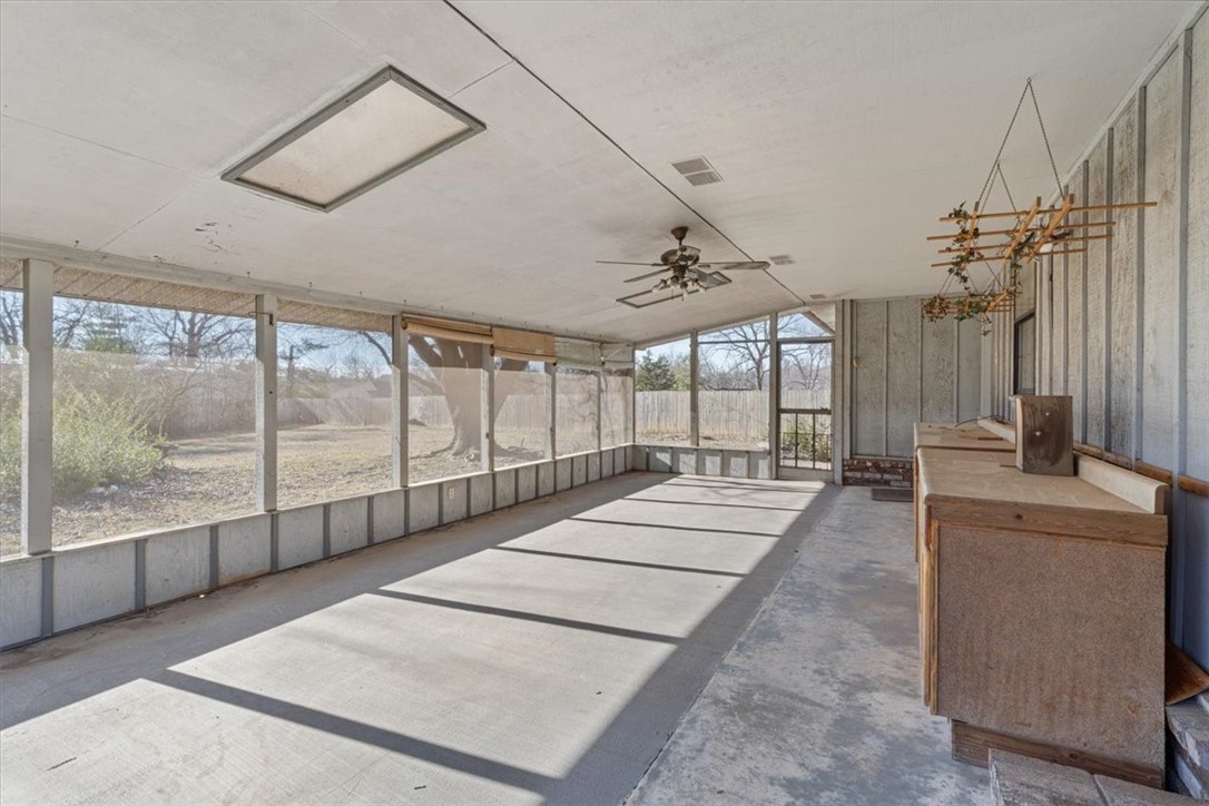 Turtle Creek Place Unit 2 Rogers - Residential