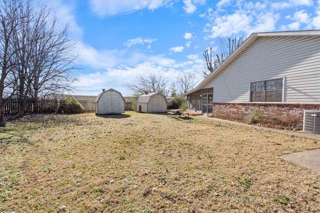 Turtle Creek Place Unit 2 Rogers - Residential