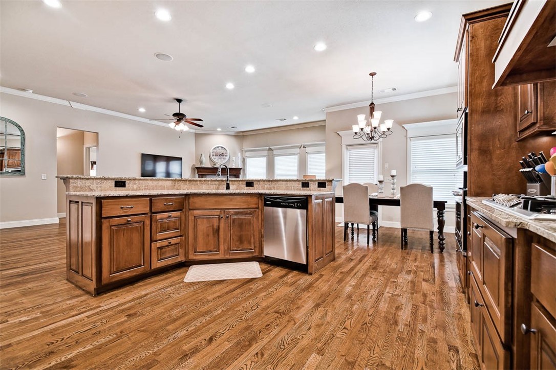 Iveys Ph I, The Rogers - Residential