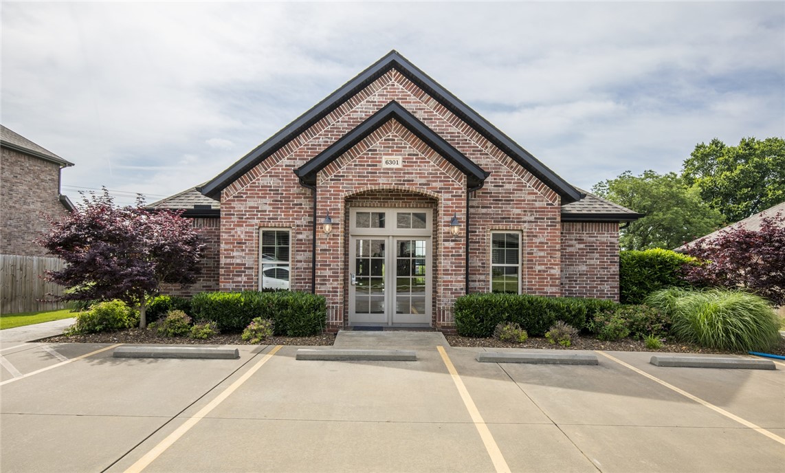 Iveys Ph I, The Rogers - Residential