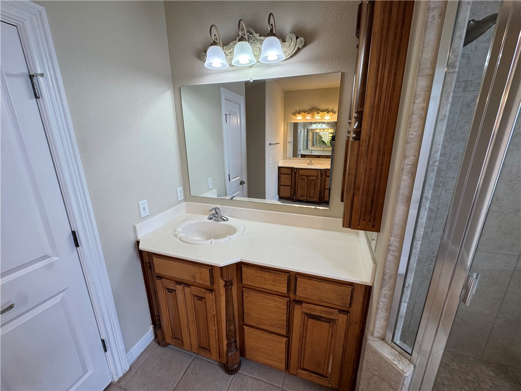 Lyndal Heights Ph 4 Bentonville - Residential Lease