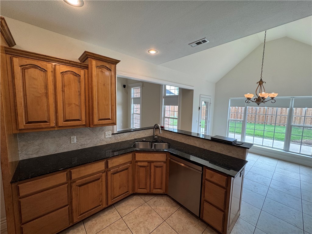 Lyndal Heights Ph 4 Bentonville - Residential Lease