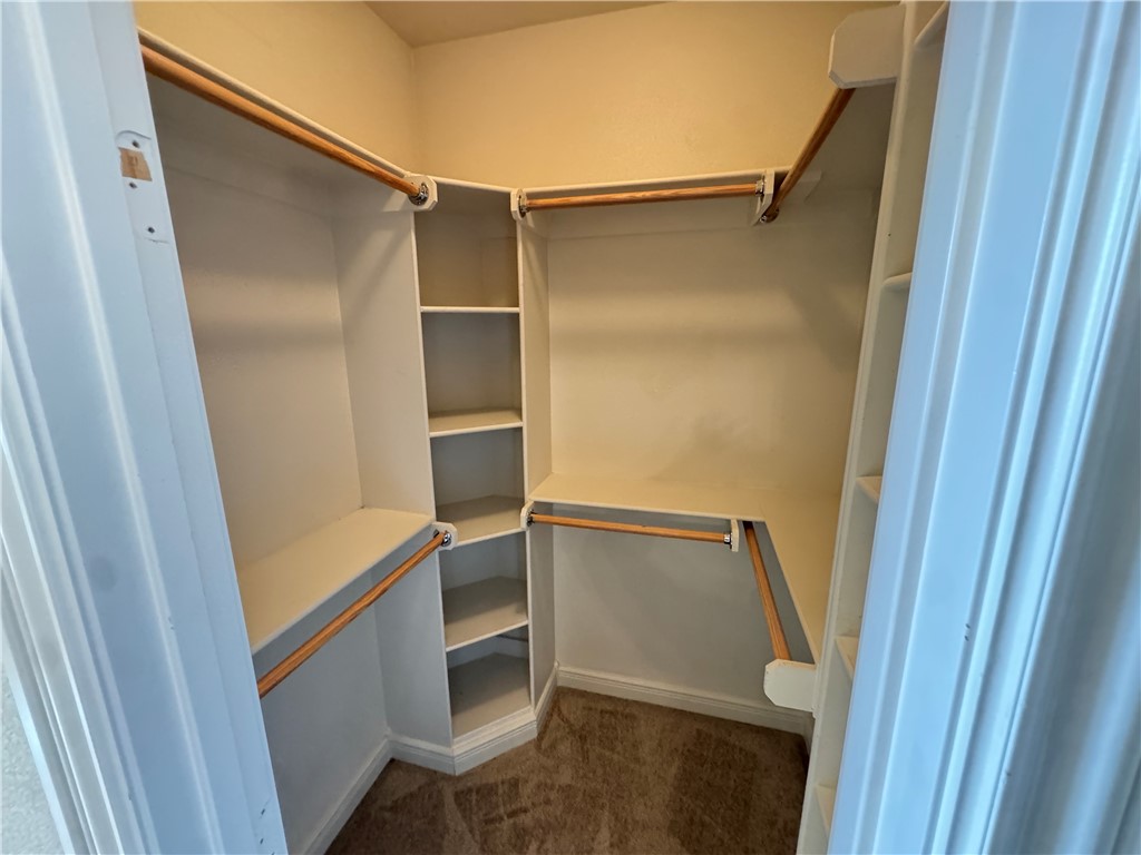 Lyndal Heights Ph 4 Bentonville - Residential Lease