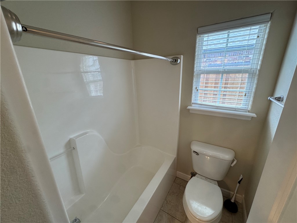 Lyndal Heights Ph 4 Bentonville - Residential Lease