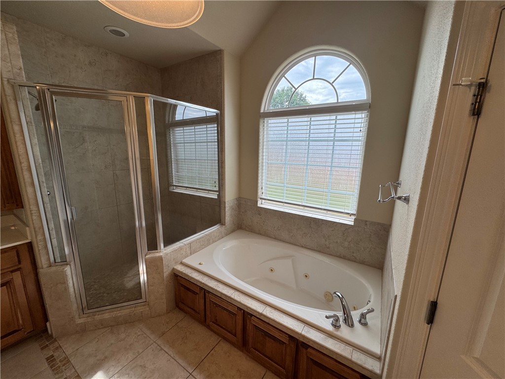 Lyndal Heights Ph 4 Bentonville - Residential Lease