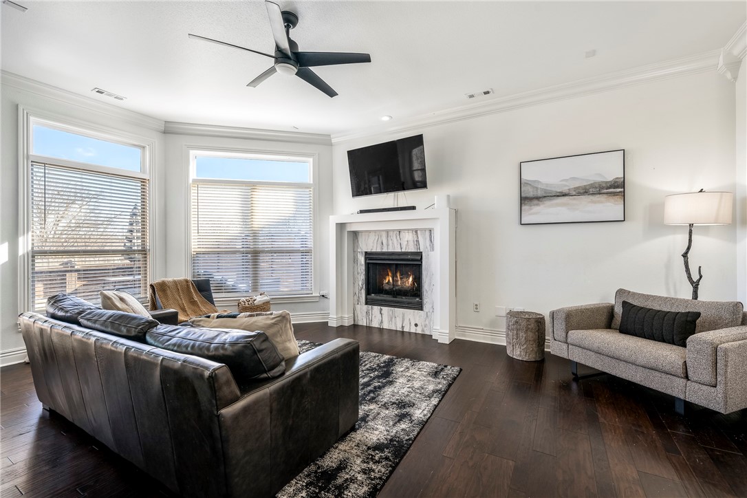 Pinnacle Gardens Sub Rogers - Residential