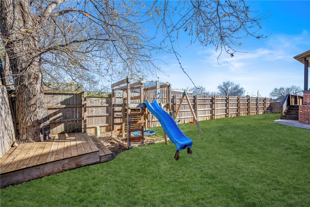 Pinnacle Gardens Sub Rogers - Residential