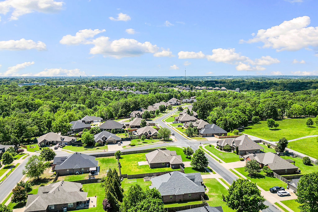 Oakbrooke Sub Ph 1 Bentonville - Residential