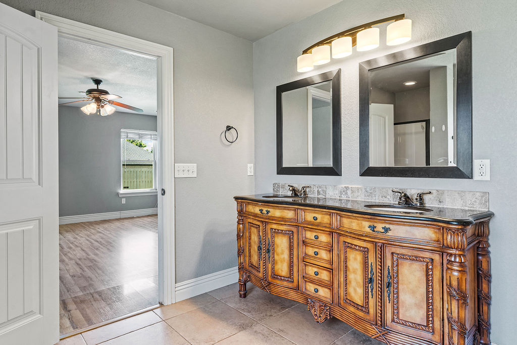 Oakbrooke Sub Ph 1 Bentonville - Residential
