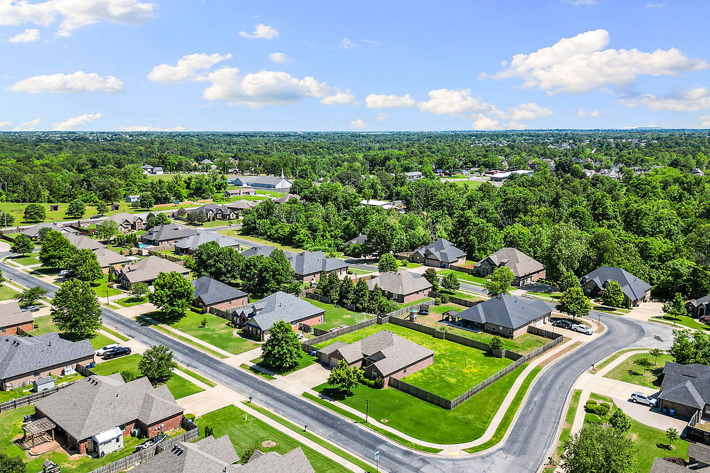 Oakbrooke Sub Ph 1 Bentonville - Residential