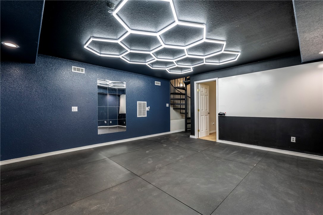 Sunderland Sub Bvv - Residential