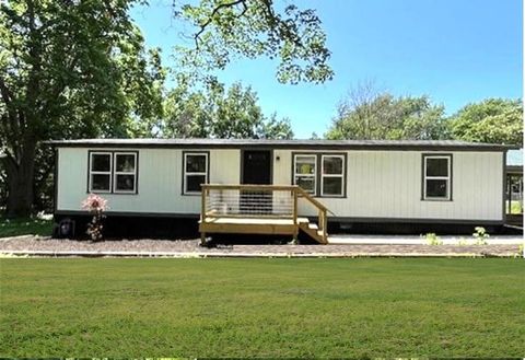Manufactured Home in Lincoln AR 311 West Avenue.jpg