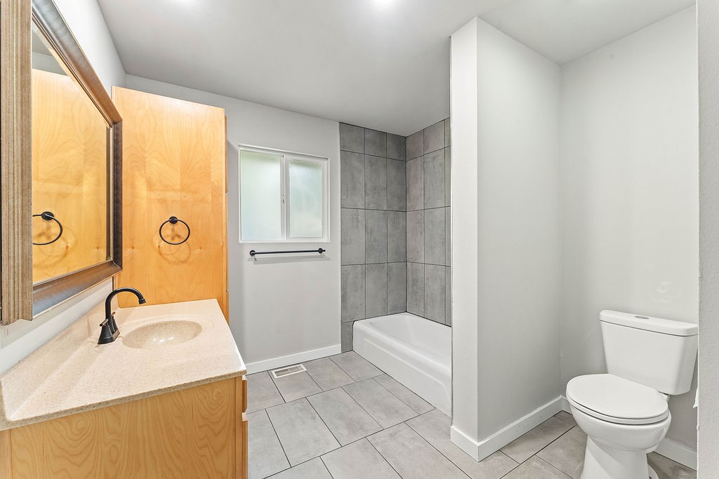 Avondale Sub 2-Bvv - Residential Lease