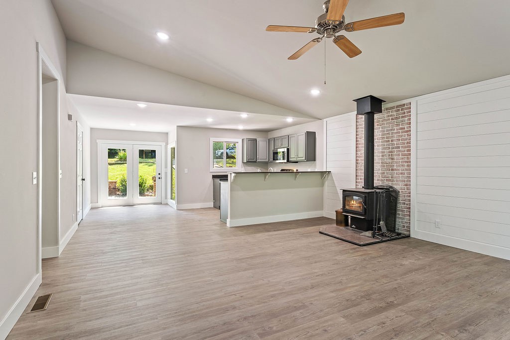 Avondale Sub 2-Bvv - Residential Lease