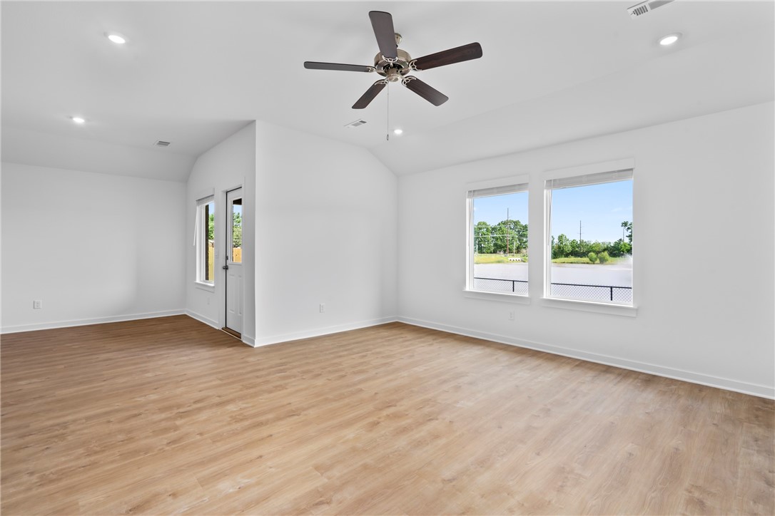 Shepherd Hills - Residential Lease