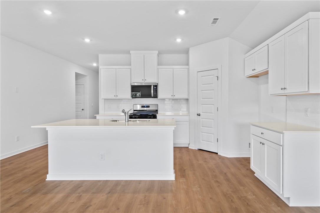 Shepherd Hills - Residential Lease