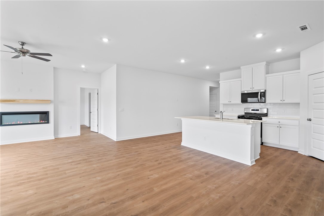 Shepherd Hills - Residential Lease