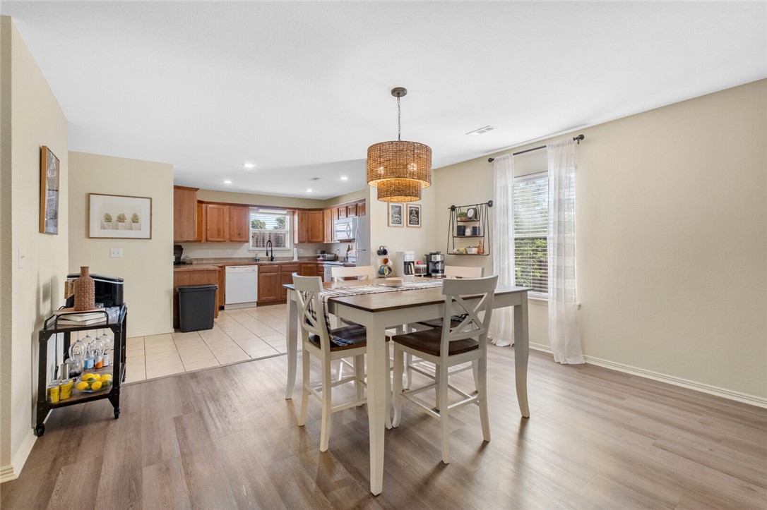 Walnut Crossing Sub - Residential Lease