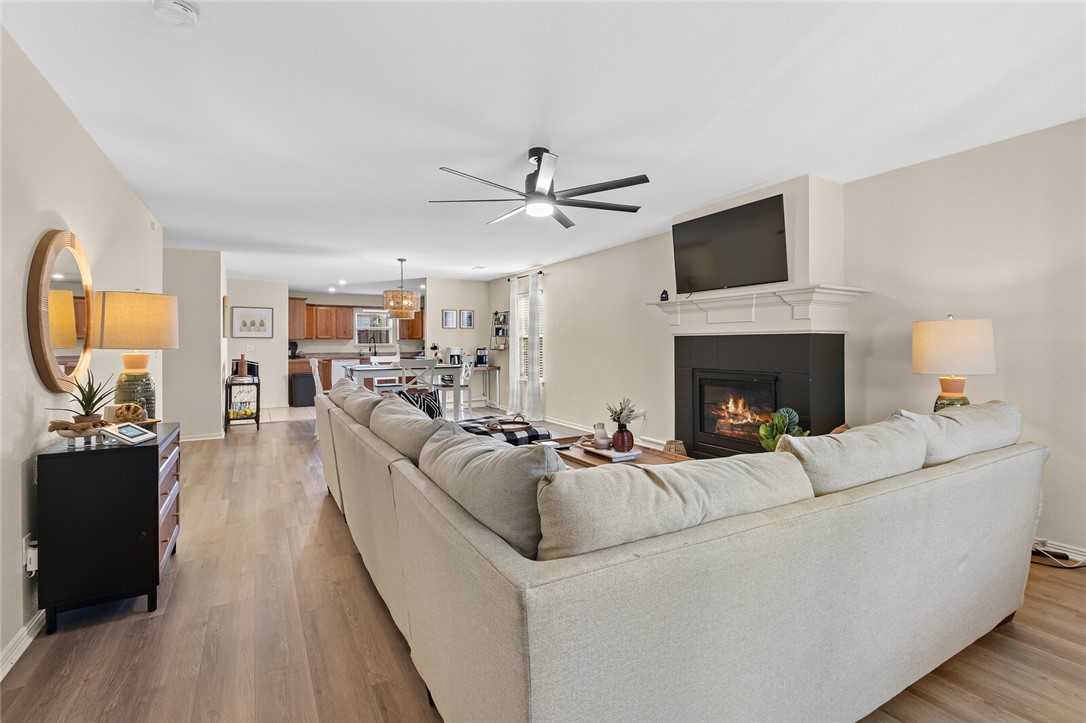 Walnut Crossing Sub - Residential Lease