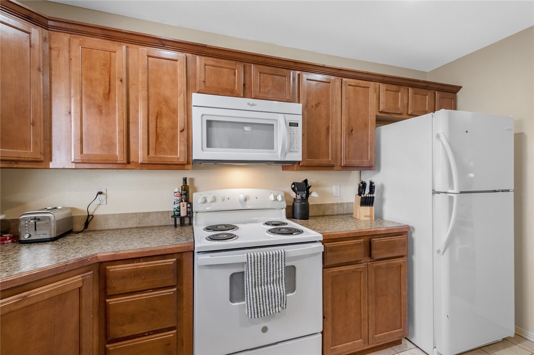 Walnut Crossing Sub - Residential Lease