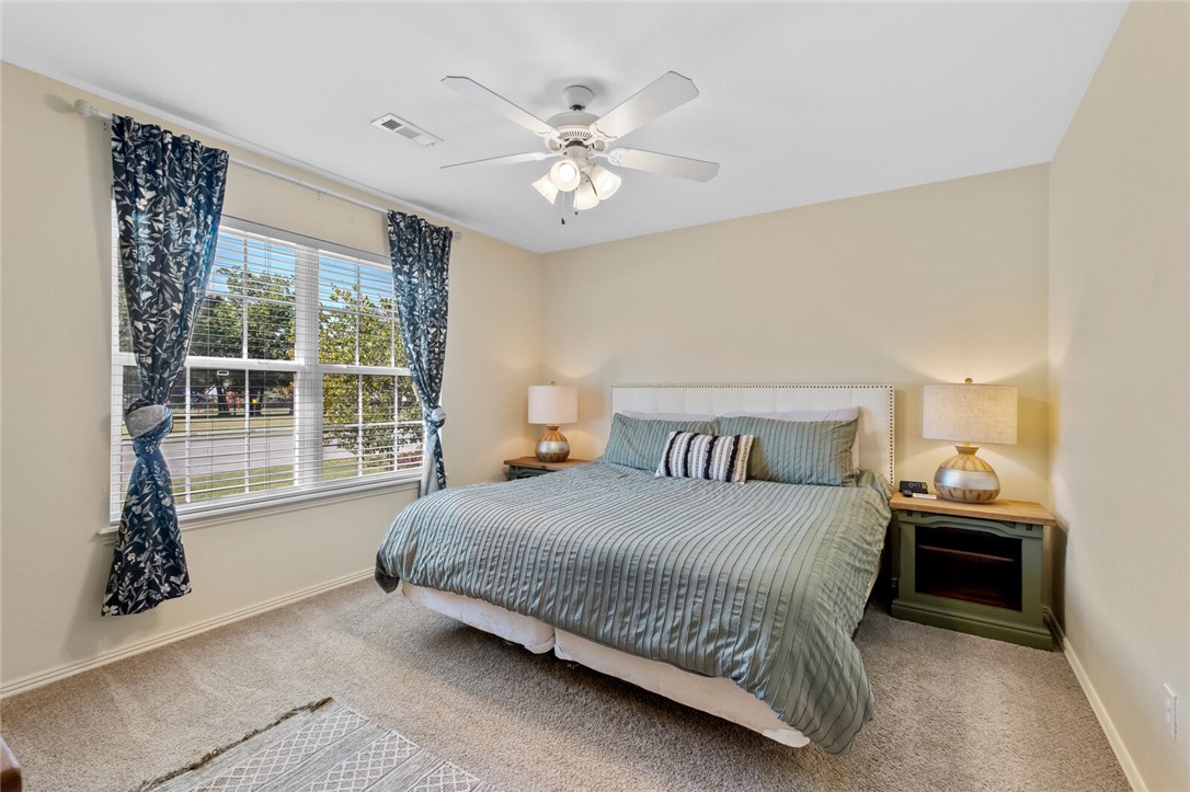 Walnut Crossing Sub - Residential Lease