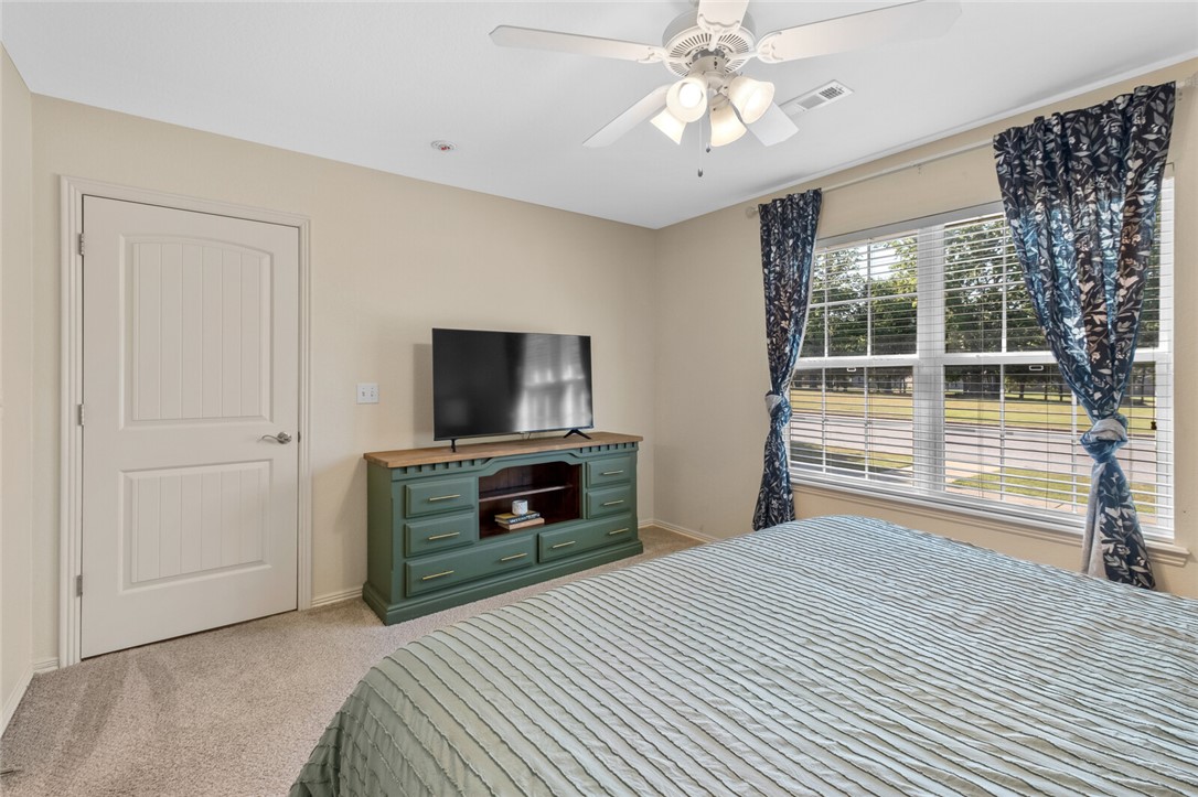 Walnut Crossing Sub - Residential Lease