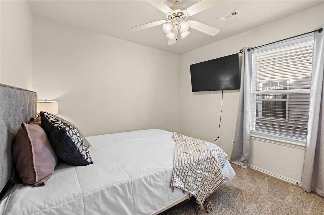 Walnut Crossing Sub - Residential Lease