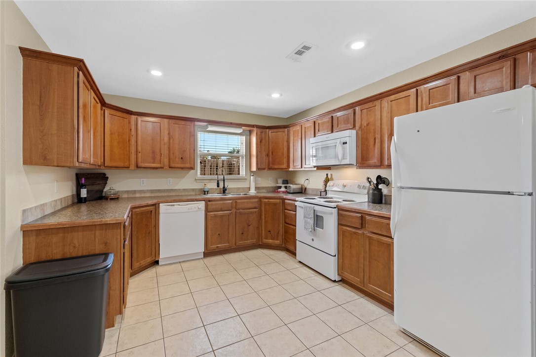 Walnut Crossing Sub - Residential Lease