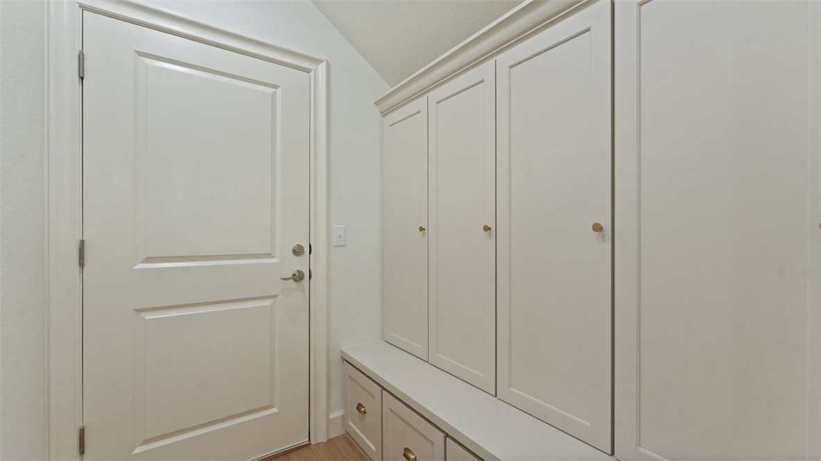 Towne West Sub Ph V - Residential Lease