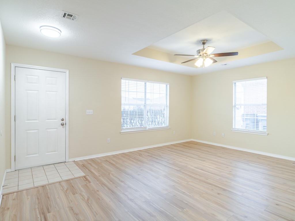 Holly Gardens Bentonville - Residential Lease