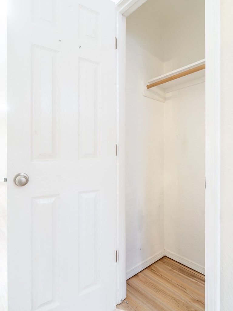 Holly Gardens Bentonville - Residential Lease