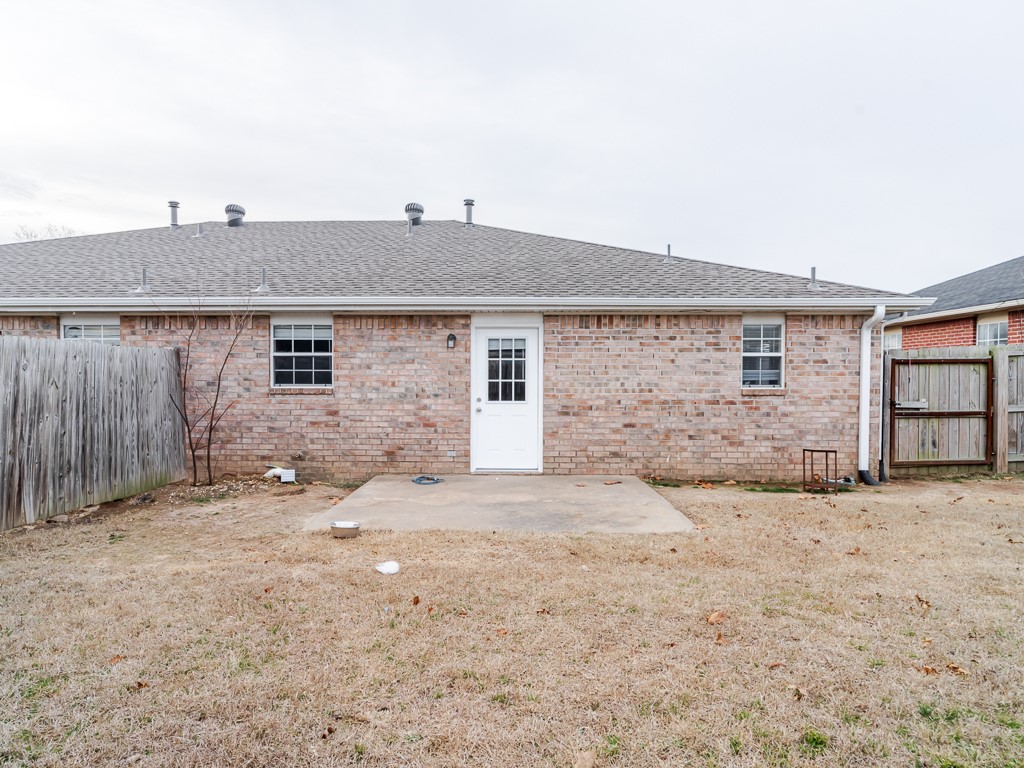 Holly Gardens Bentonville - Residential Lease