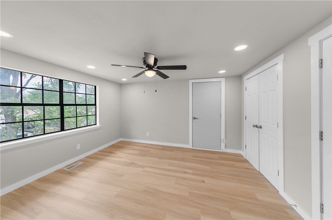 Hazel Park Sub Bentonville - Residential