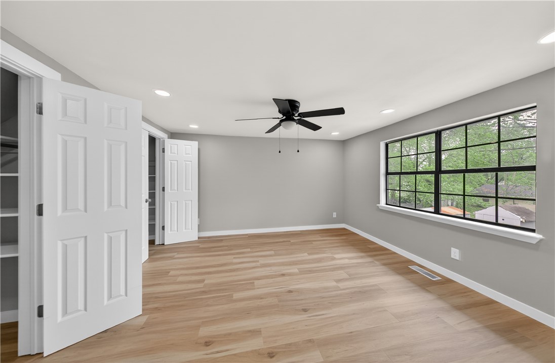 Hazel Park Sub Bentonville - Residential