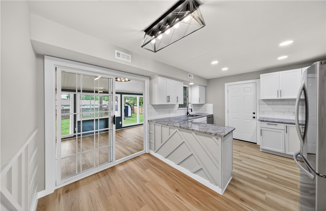 Hazel Park Sub Bentonville - Residential