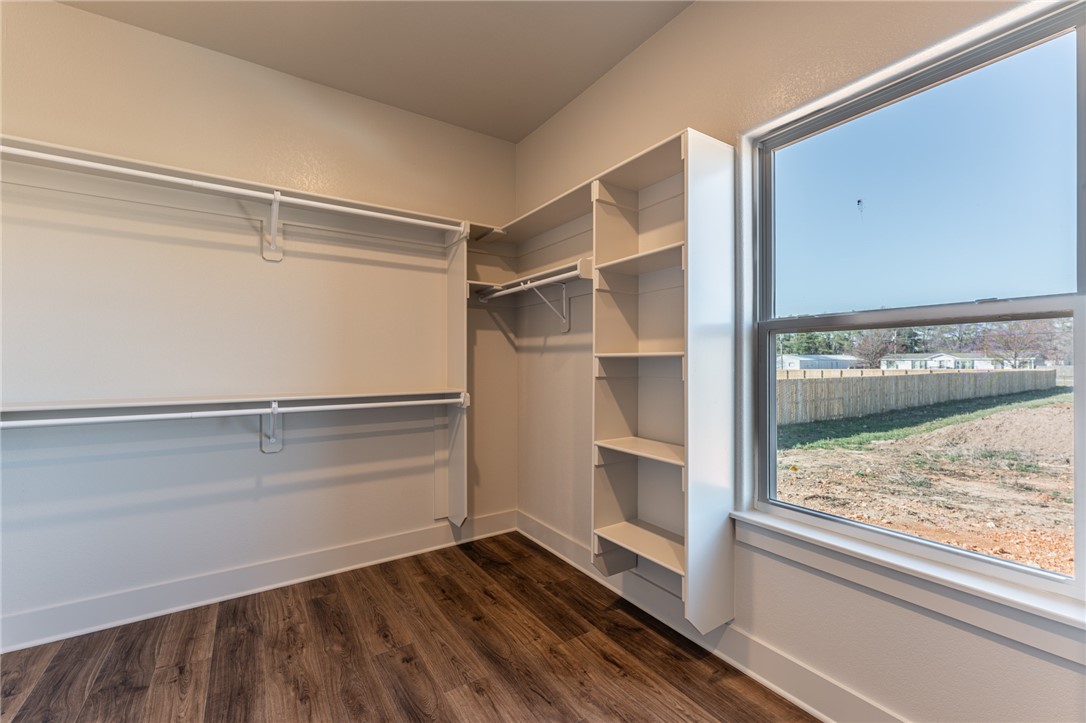 Bethel Elm - Residential