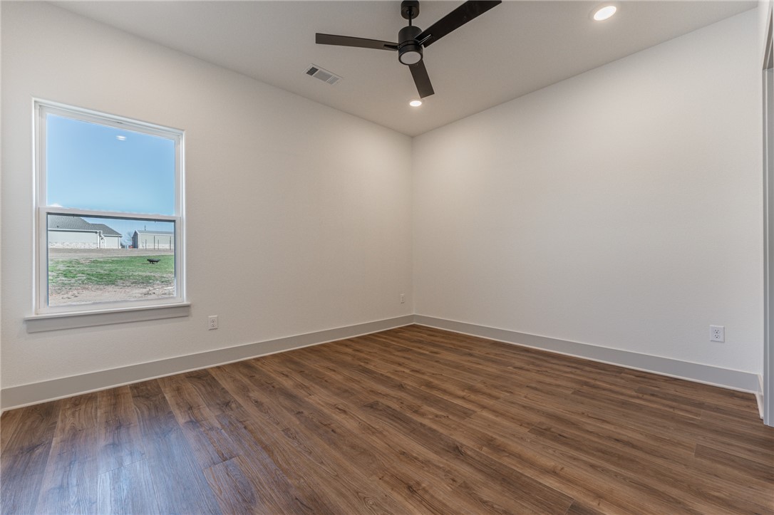 Bethel Elm - Residential