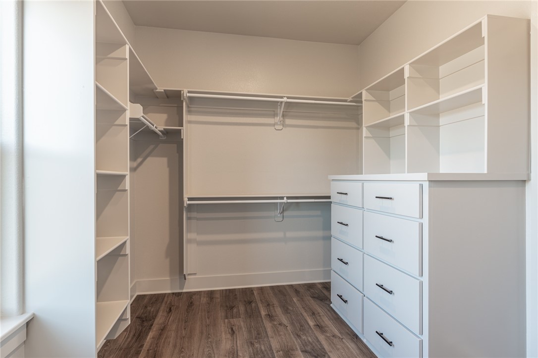 Bethel Elm - Residential