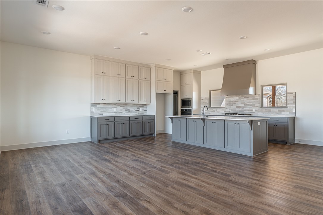 Bethel Elm - Residential