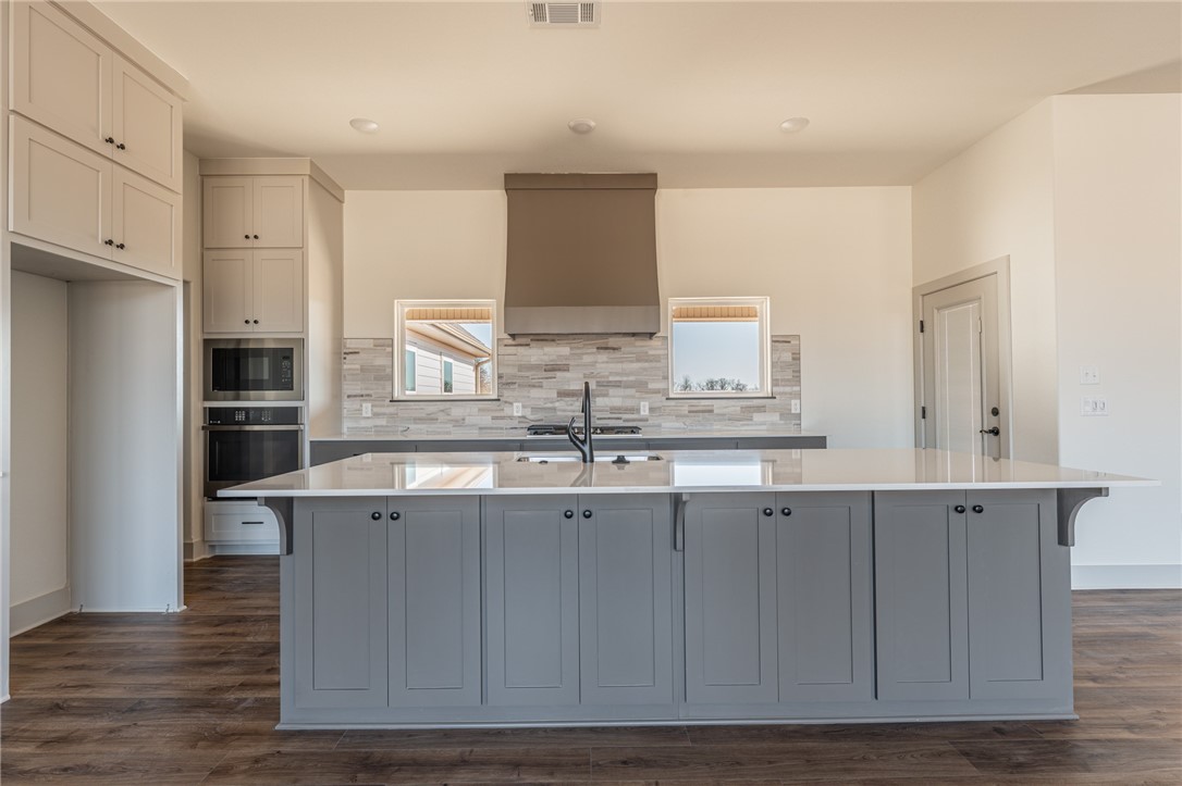 Bethel Elm - Residential