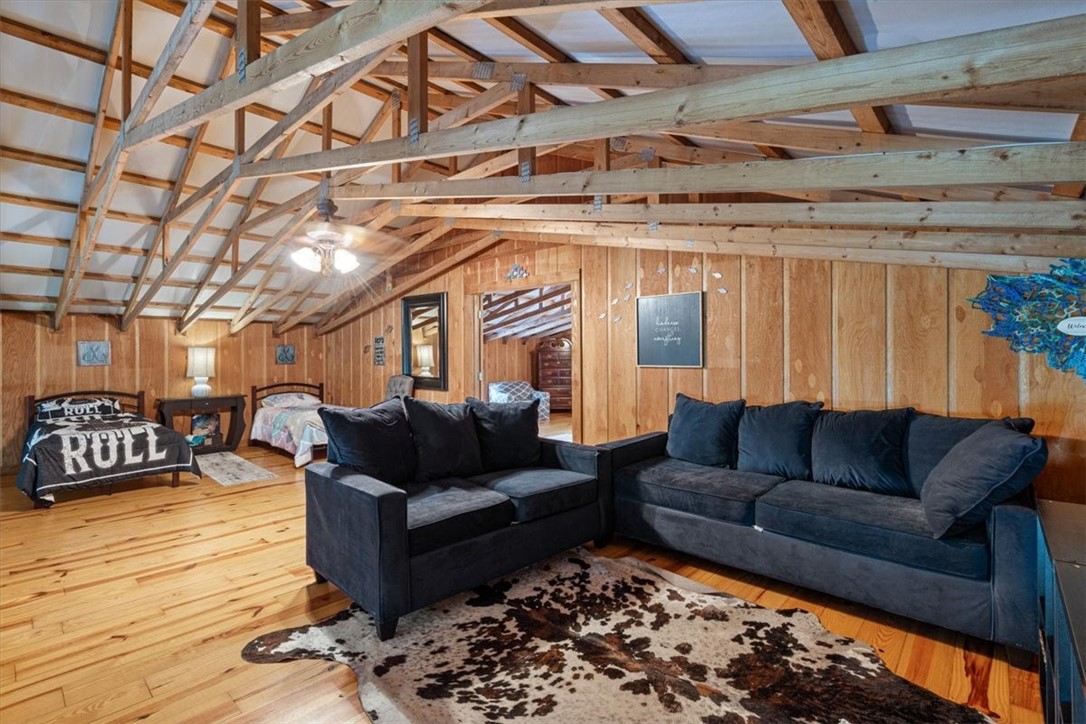Lazy U Ranch - Residential