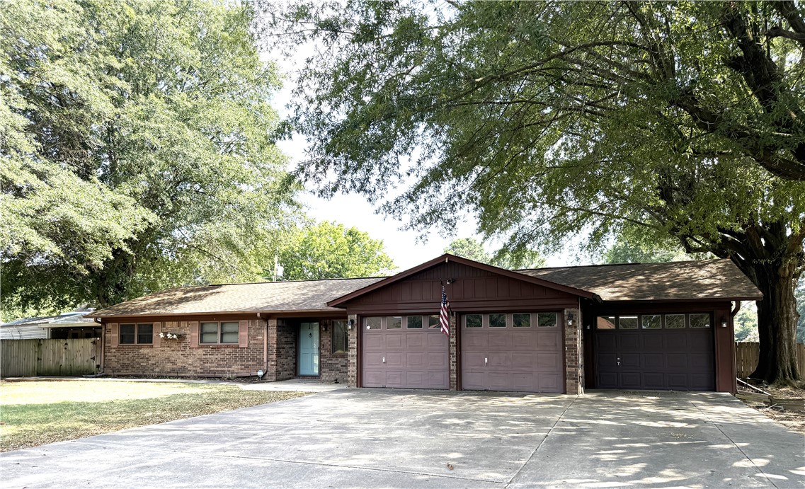 Located just minutes from the exciting new Academy Sports and Olive Garden development, as well as all the action of downtown events, this beautifully maintained home offers the perfect blend of comfort, convenience, and value. With just under 1,500 sq ft, this home features an eat-in kitchen plus a flexible area ideal for formal dining or a home office. Step outside to your private backyard oasis complete with an inground pool and a covered back patio, perfect for entertaining family and friends year-round. Affordable and move-in ready, this gem won't last long. Whether you're enjoying a quiet evening at home or heading out to enjoy all that Russellville has to offer, you’ll love calling this place home!