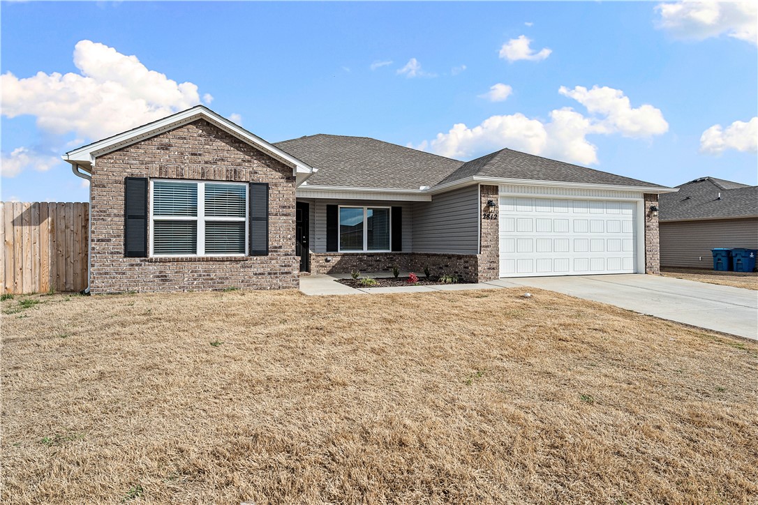 WALNUT HILL SUB PH IV-PEA RIDGE - Residential