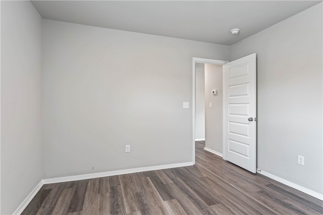 WALNUT HILL SUB PH IV-PEA RIDGE - Residential