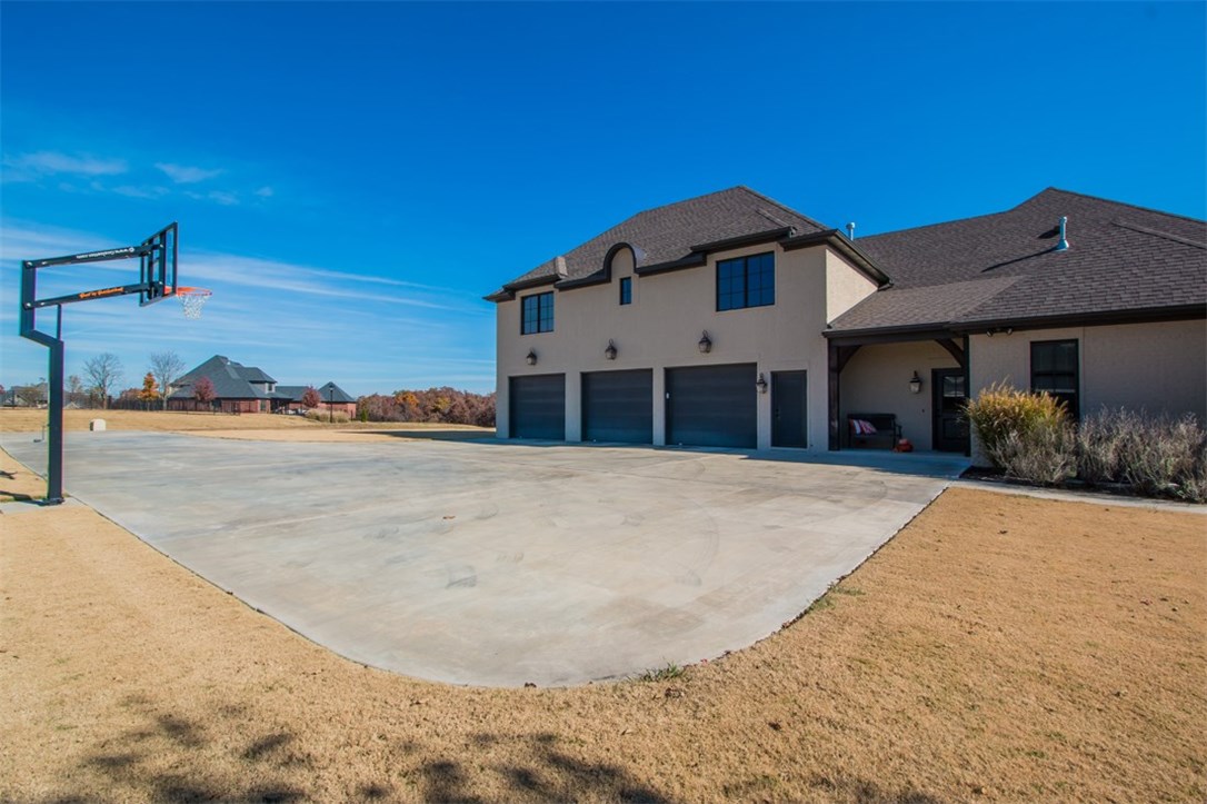 Estates At Dogwood Canyon - Residential