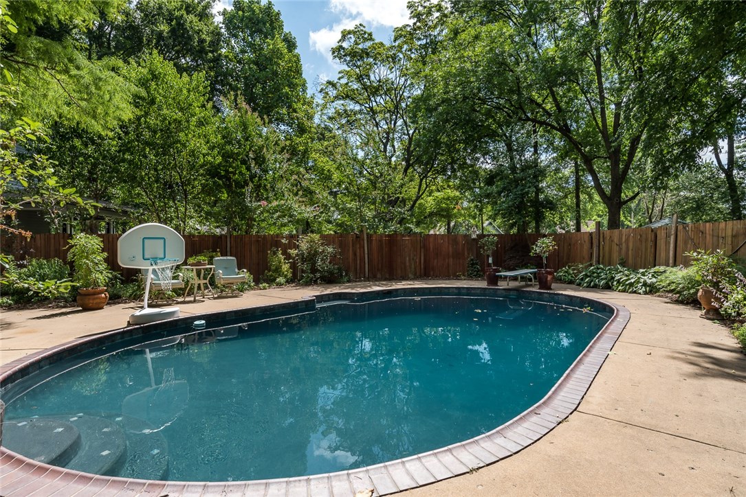 Demings 2nd Add Bentonville - Residential