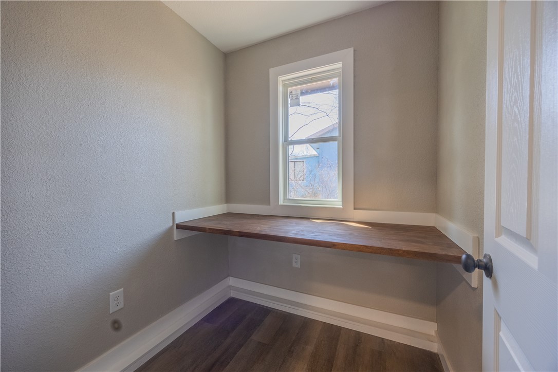 Dillow Sub Bvv - Residential Lease